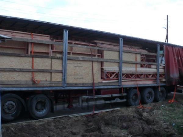 Перевезти строительные грузы, лесоматериалы цена из Петрозаводска в Севастополь