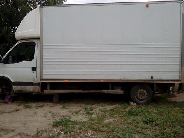 Эвакуатор для автомобиля, перевозка грузовика из Вольска в Москву