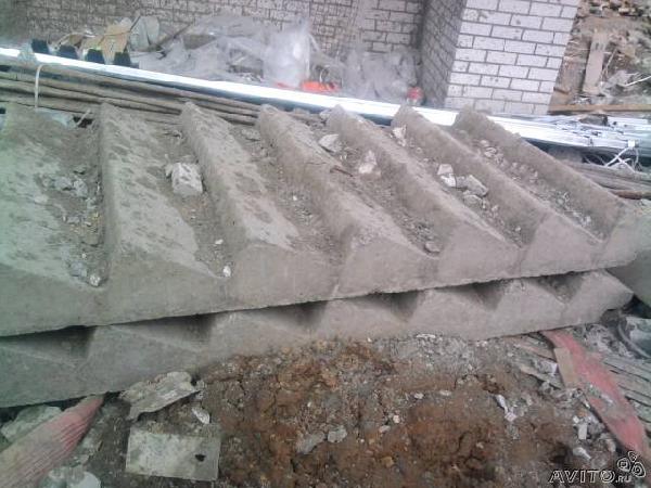 Перевезти новые бетонные блоки и перекры из Череповца в дера.мостовой