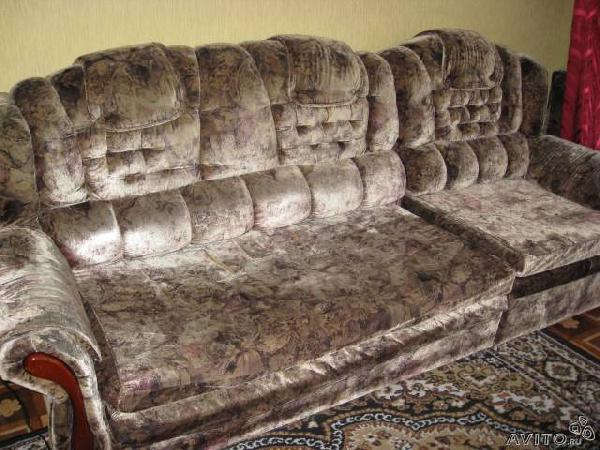 Заказать машину перевезти диван-кроватя и кресло по Новосибирску
