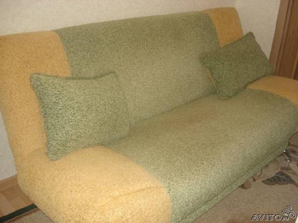 Доставка дивана цвет зеленый/желтый из Октября в Рыбинск