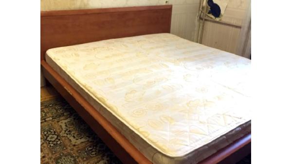Доставка кровати (двуспальная) в квартиру по Москве
