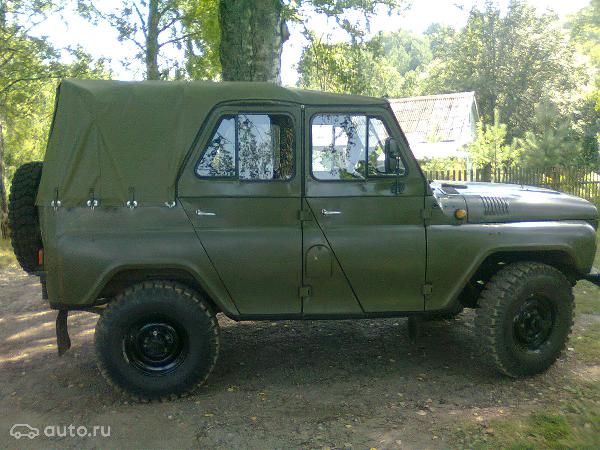 Перевозка автомобиля  УАЗ  469 /1981