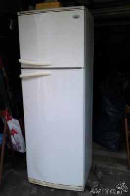 Доставка с вывозом старого холодильника из Москвы в Золотого рога