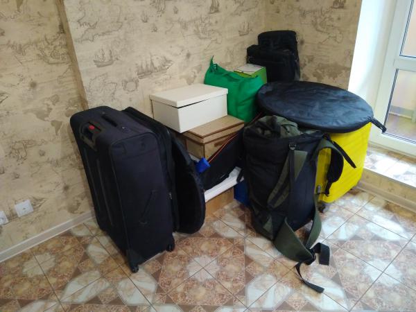 Перевозка личныx вещей : Коробки и чемоданы из Мурина в Мытищи