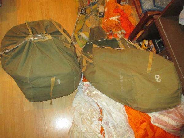 транспортировка сумок С парашютами дешево догрузом из Калининграда в Санкт-Петербург