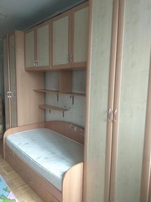 Транспортировка личныx вещей : Шкаф, детская кровать с матрасом, две антресоли, Комод, Письменный стол с тумбой по Москве