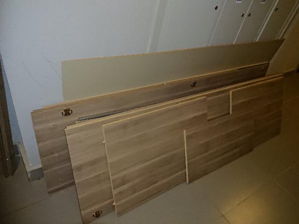 Заказ грузового автомобиля для доставки мебели : Шкаф платяной из Химок в Москву