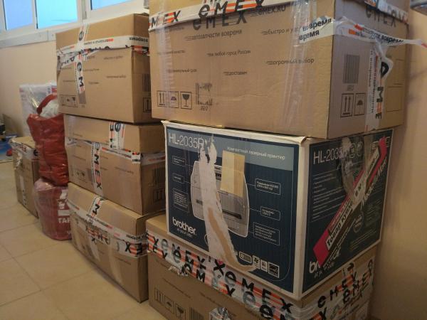 транспортировка картонной коробки недорого догрузом из Реутова в Санкт-Петербург