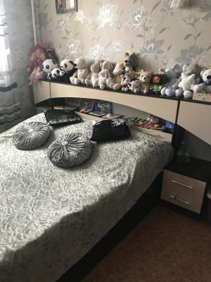 Отправка мебели : Шкаф, кровать, макияжный столик с зеркалом, небольшой комод из Москвы в Балашиху