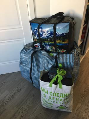Заказать машину для доставки мебели : Коробки (4) и сумки (3) из Москвы в станицу Староминскую