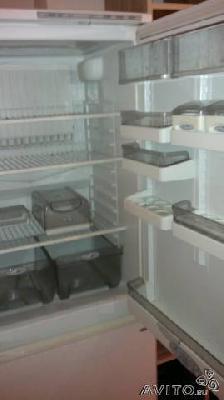 Заказать отдельный автомобиль для транспортировки мебели : двухкамерный холодильник Атла из Новосибирска в Дорогино