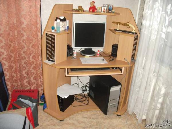 Заказать отдельный автомобиль для транспортировки мебели : Компьютерный стол из Новосибирска в Х