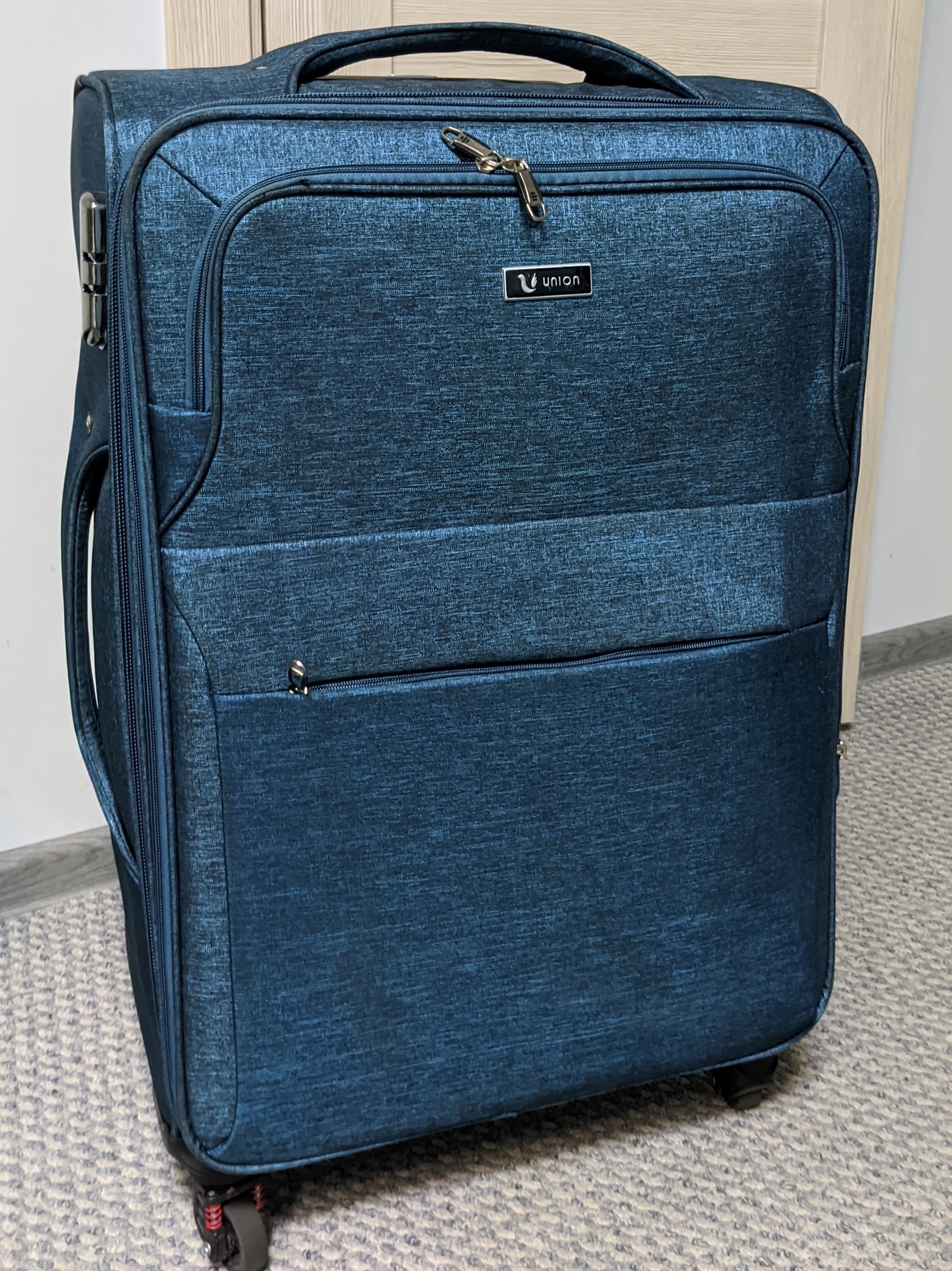 отвезти чемодан С вещами стоимость попутно из Россия, Москва в ...