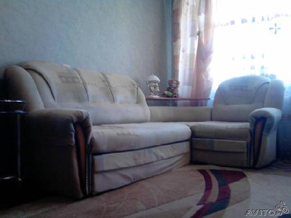 Заказ автомобиля для транспортировки личныx вещей : Угловой диван и кресло кровать из Тюмени в село Ярково