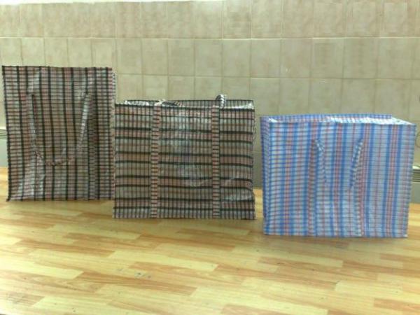 Заказать отдельную газель для транспортировки мебели : Одежда в мешках из Россия, Армавира в Армения, Ереван