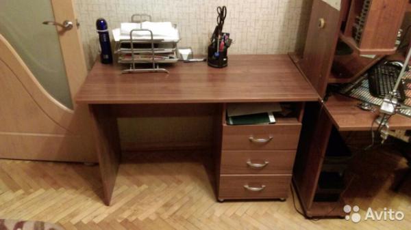 Заказ машины переезд перевезти стол письменный по Москве