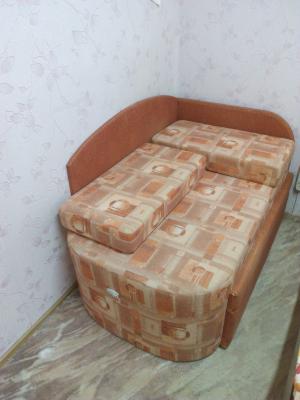 Заказ авто для транспортировки личныx вещей : Диван-кровать из Белоусово в Севастополь