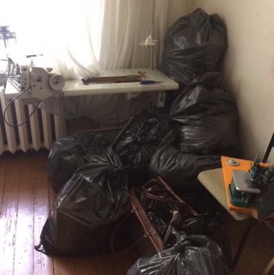 Сколько стоит перевезти мешки, коробки С личными вещами И швейная машинка. из Москвы в Сочи